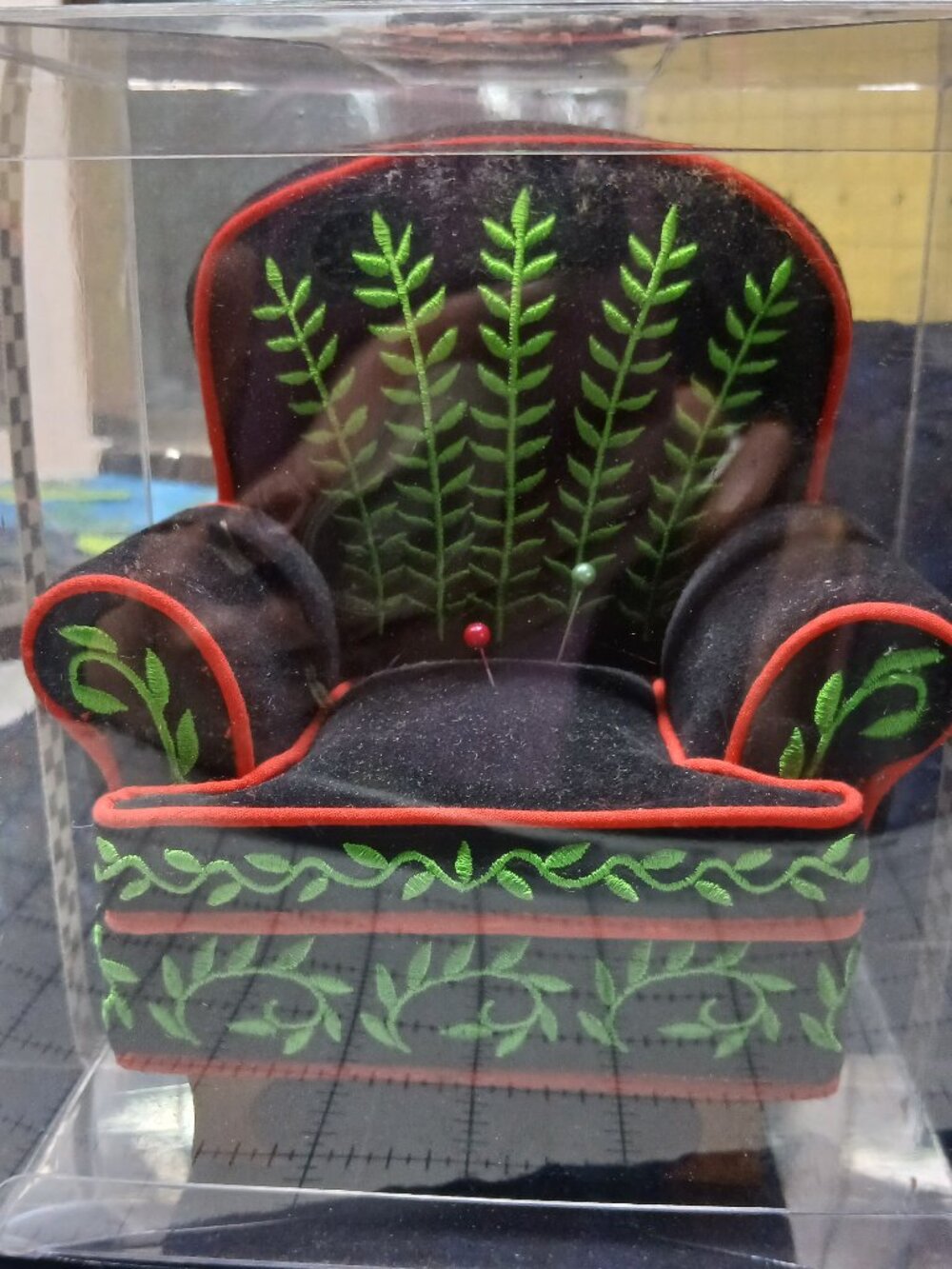 Mary Engelbreit Pincushion Chair 1